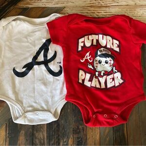 Genuine Atlanta Braves Infant 2 piece onesie set